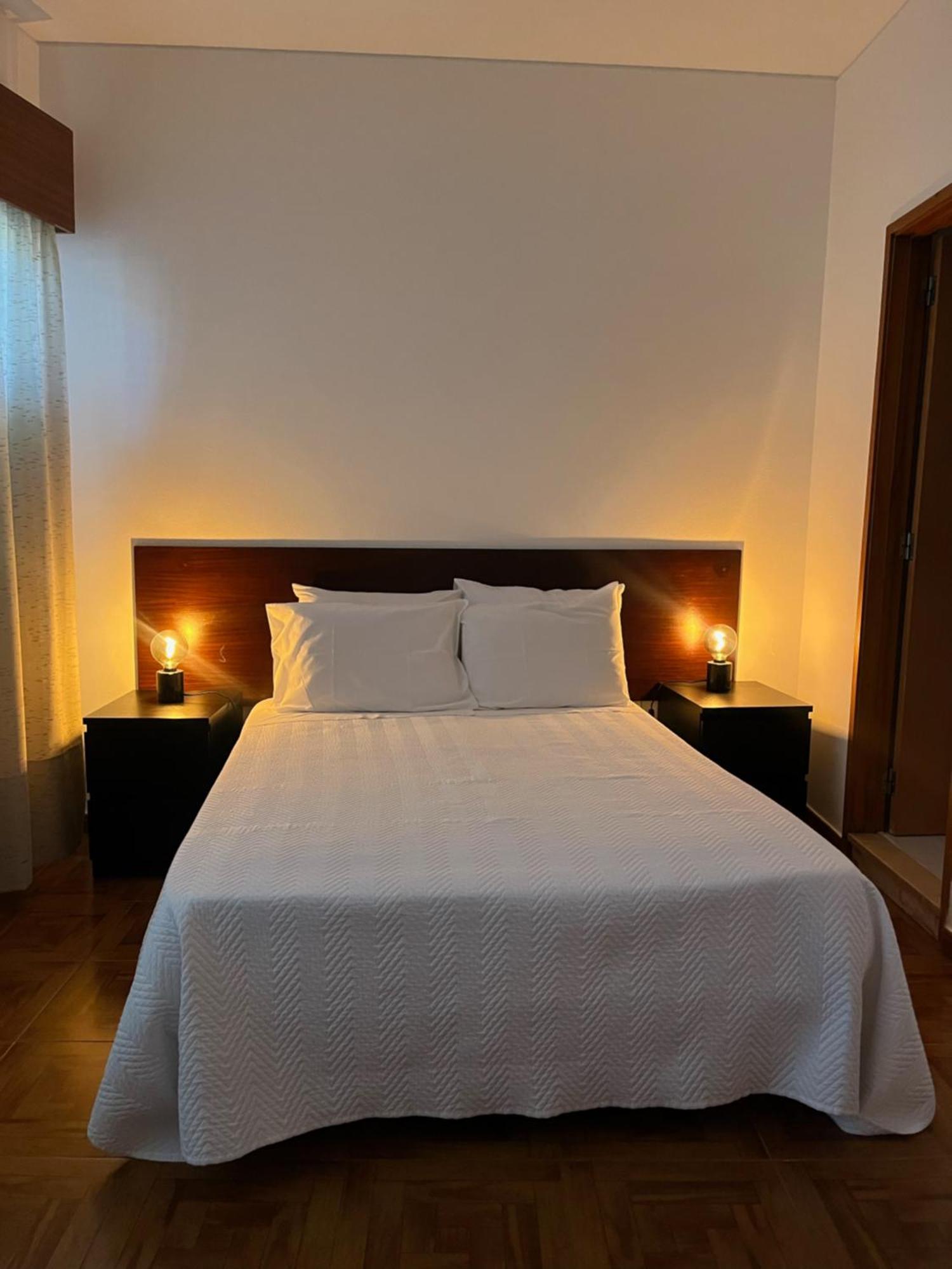 Romeu Bed & Breakfast Куартейра Екстериор снимка