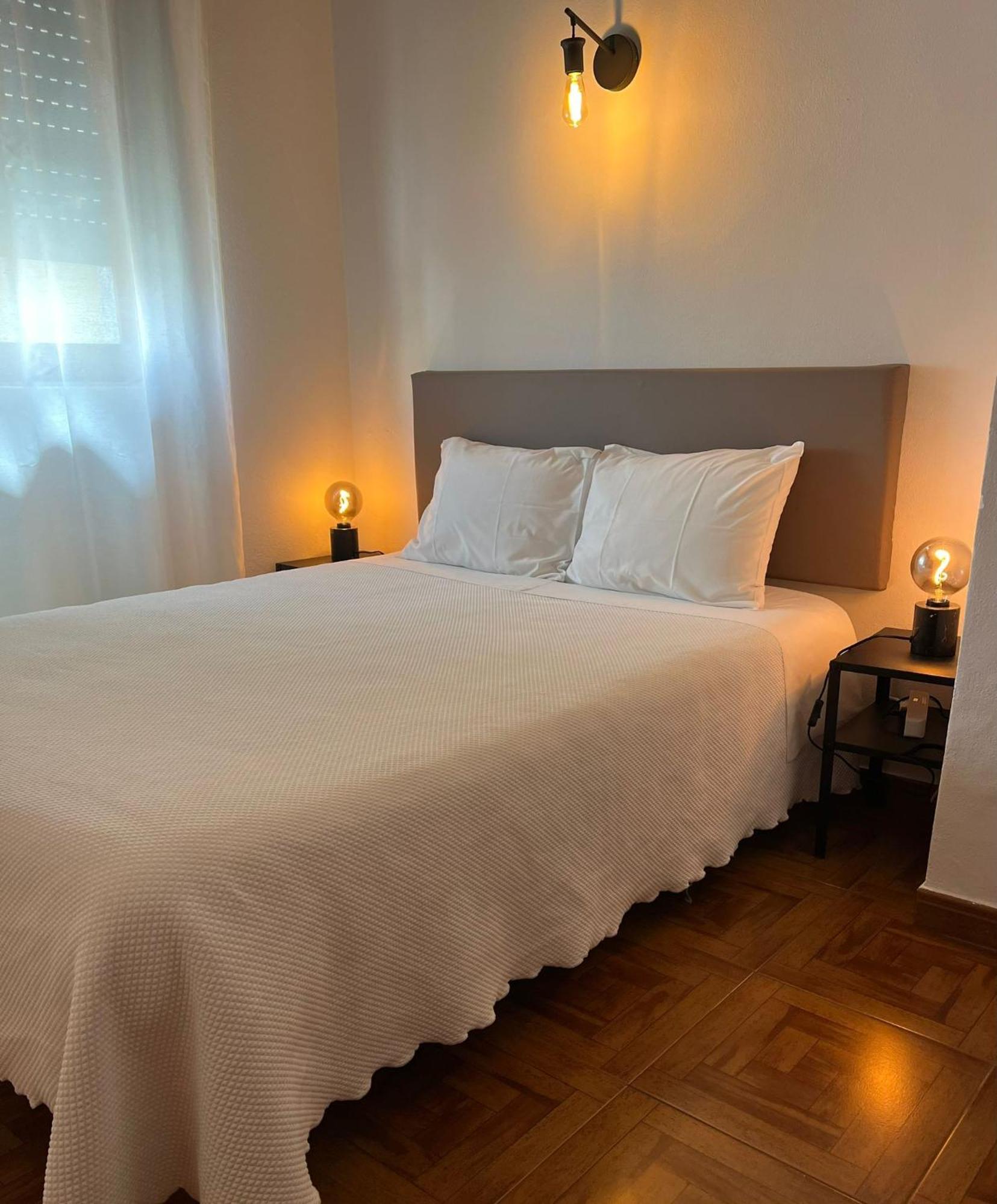 Romeu Bed & Breakfast Куартейра Екстериор снимка